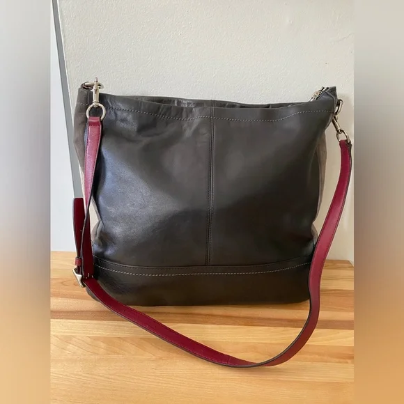 Coach Black and Burgundy Quilted Shoulder Bag - Picture 4 of 10